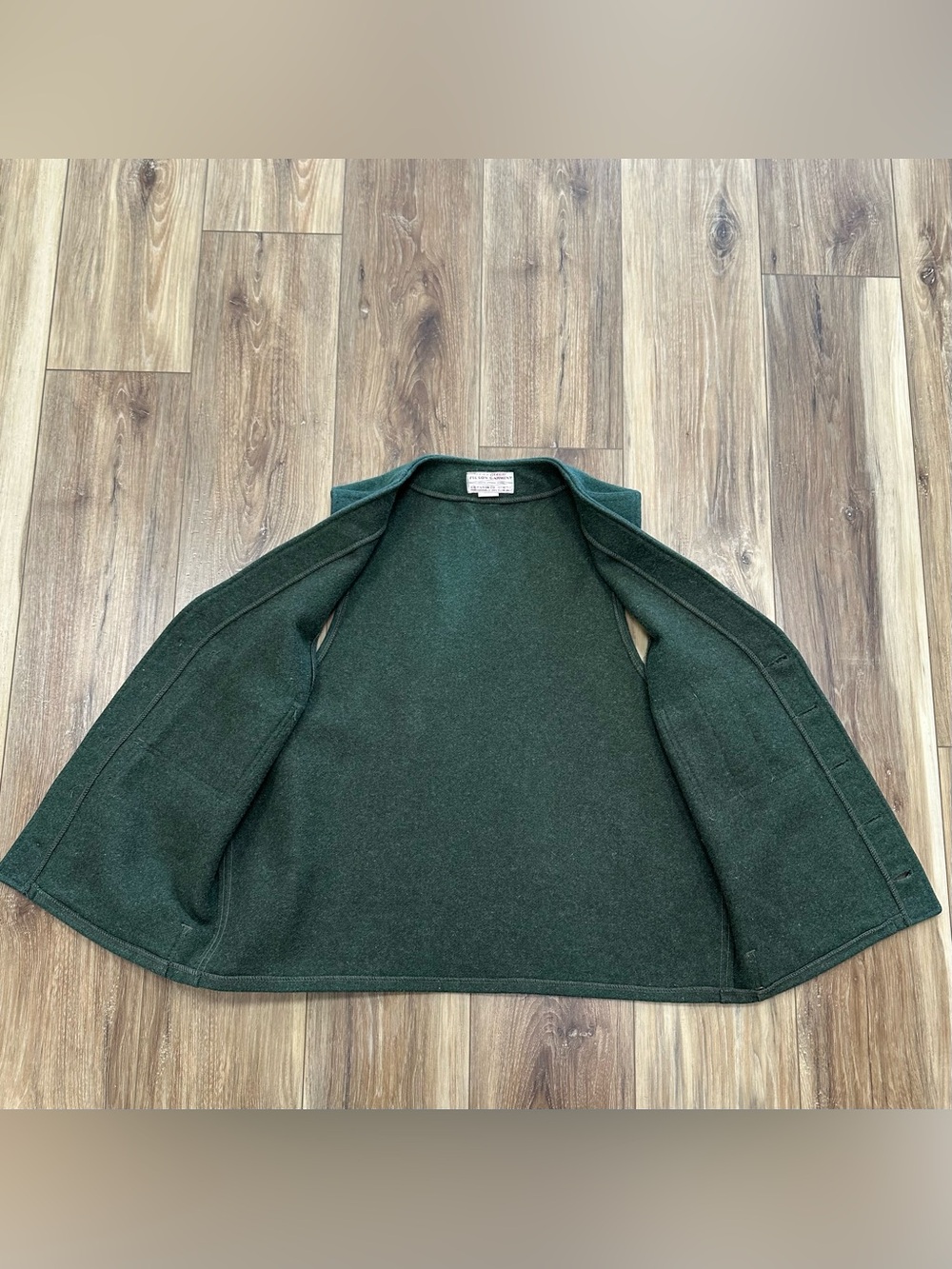 VTG Filson Mackinaw 100% Wool Vest Made in USA, Forest Green, Size 44 (Large) - Picture 4 of 7